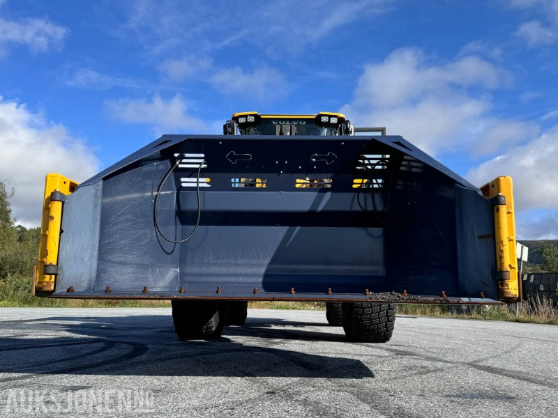 2023 Drivex Klappvingeskuffe / Klaffskuffe / Snøskuffe / brøyteskuffe - Volvo BM feste - 3,5 m3 - Lisaseade - Ehitusmasinad: pilt 3 2023 Drivex Klappvingeskuffe / Klaffskuffe / Snøskuffe / brøyteskuffe - Volvo BM feste - 3,5 m3 - Lisaseade - Ehitusmasinad: pilt 3