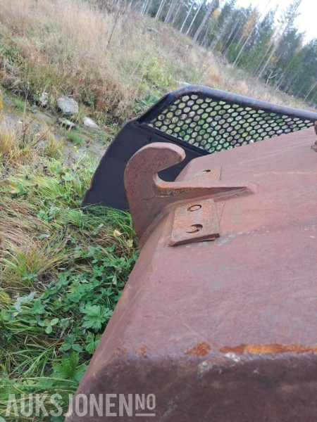 Åkerman H7c graveskuffe med B20 Hurtig feste - Lisaseade - Ehitusmasinad: pilt 5 Åkerman H7c graveskuffe med B20 Hurtig feste - Lisaseade - Ehitusmasinad: pilt 5