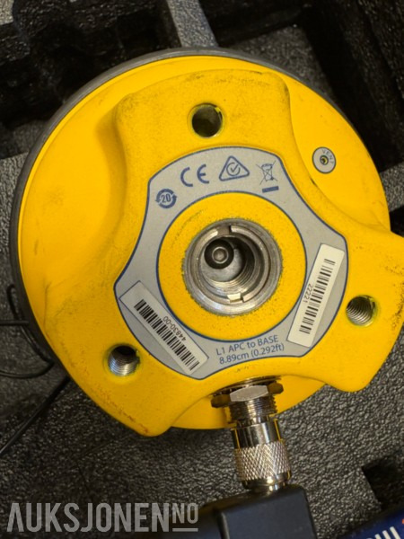 Trimble EM100 GNSS Rover med TSC5 Siteworks feltprogram - Lisaseade - Ehitusmasinad: pilt 5 Trimble EM100 GNSS Rover med TSC5 Siteworks feltprogram - Lisaseade - Ehitusmasinad: pilt 5