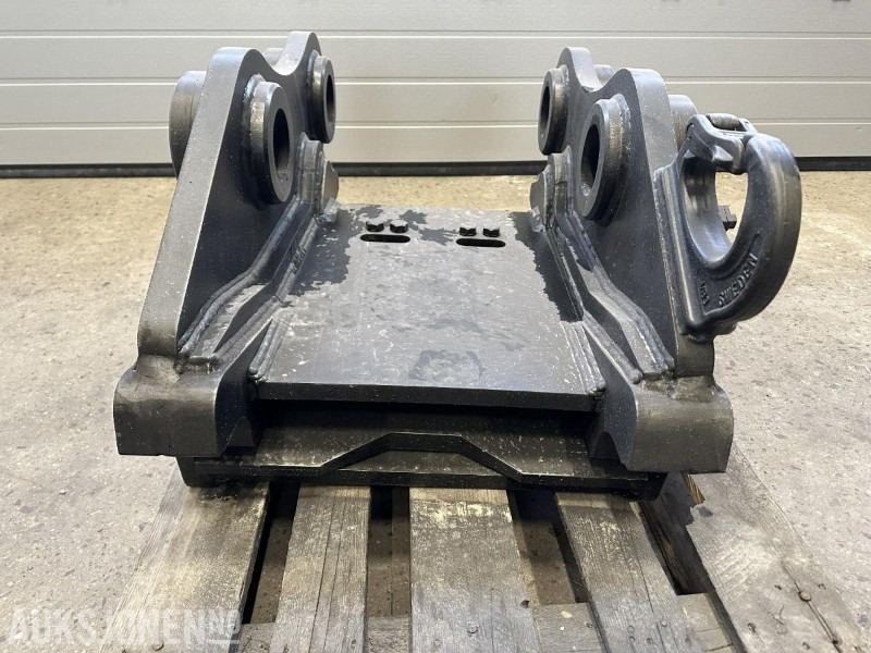 UBRUKT Götene Hydraulisk HK-feste G90 - Lisaseade - Ehitusmasinad: pilt 3 UBRUKT Götene Hydraulisk HK-feste G90 - Lisaseade - Ehitusmasinad: pilt 3