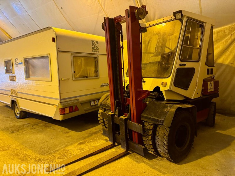 1990 Toyota 5FD40 - Truck - Timer: 9376 - Materjali käitlemise seade: pilt 1 1990 Toyota 5FD40 - Truck - Timer: 9376 - Materjali käitlemise seade: pilt 1