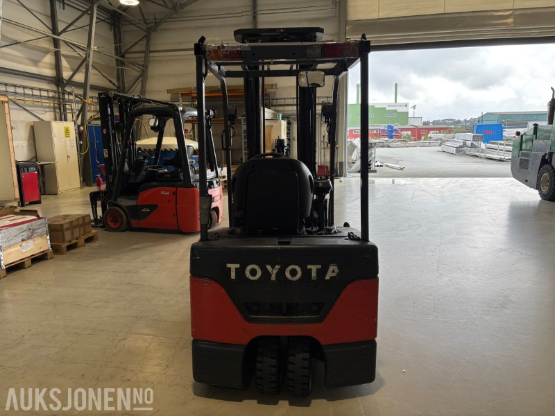 2005 Toyota Elektrisk Gaffeltruck 7FBEF15. 1500kg - Materjali käitlemise seade: pilt 4 2005 Toyota Elektrisk Gaffeltruck 7FBEF15. 1500kg - Materjali käitlemise seade: pilt 4