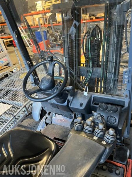 2007 Toyota 7FBMF35 3.5 tonn 5.5 meter løftehøyde Reparasjonsobjekt - Materjali käitlemise seade: pilt 3 2007 Toyota 7FBMF35 3.5 tonn 5.5 meter løftehøyde Reparasjonsobjekt - Materjali käitlemise seade: pilt 3