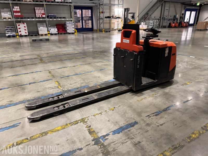 2013 BT OSE250P – Plukktruck 2.5 tonn – Hevbar førerplass - Materjali käitlemise seade: pilt 1 2013 BT OSE250P – Plukktruck 2.5 tonn – Hevbar førerplass - Materjali käitlemise seade: pilt 1