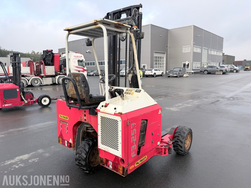 2015 Palfinger F3-253 PX medbringertruck - Materjali käitlemise seade: pilt 4 2015 Palfinger F3-253 PX medbringertruck - Materjali käitlemise seade: pilt 4