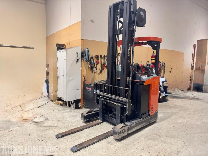 2016 Toyota BT Reflex – Skyvemasttruck - Timer: 9720 - Materjali käitlemise seade: pilt 1 2016 Toyota BT Reflex – Skyvemasttruck - Timer: 9720 - Materjali käitlemise seade: pilt 1