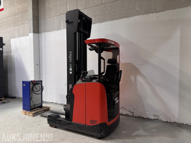 2017 Toyota RRE140HE Skyvemast Truck - 1400 KG - Materjali käitlemise seade: pilt 3 2017 Toyota RRE140HE Skyvemast Truck - 1400 KG - Materjali käitlemise seade: pilt 3