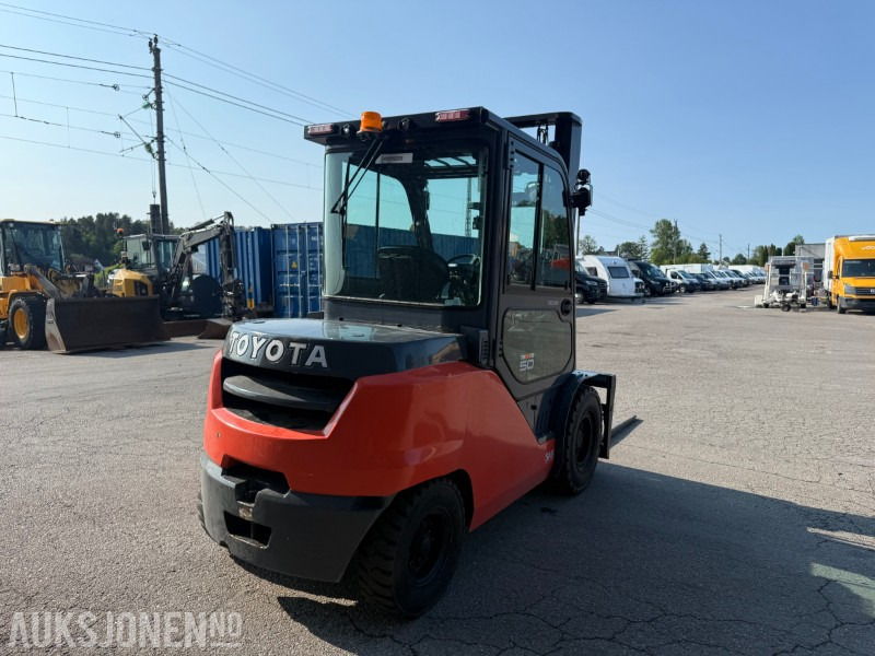 2019 Toyota 40-8FD45N Dieselmotvektstruck - KUN 1120 timer - Materjali käitlemise seade: pilt 5 2019 Toyota 40-8FD45N Dieselmotvektstruck - KUN 1120 timer - Materjali käitlemise seade: pilt 5