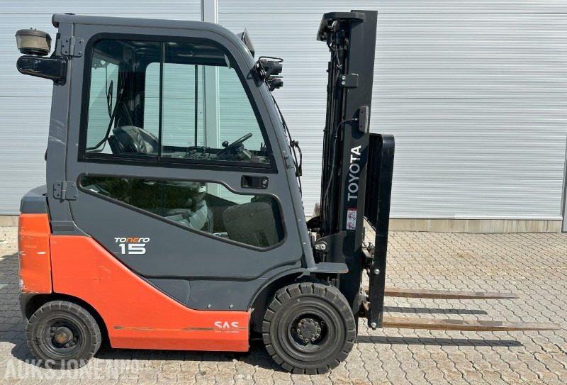 Toyota 42-8FDF15 - Materjali käitlemise seade: pilt 2 Toyota 42-8FDF15 - Materjali käitlemise seade: pilt 2
