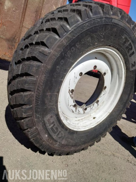 Nokian dekk til New Holland - Traktor: pilt 1 Nokian dekk til New Holland - Traktor: pilt 1