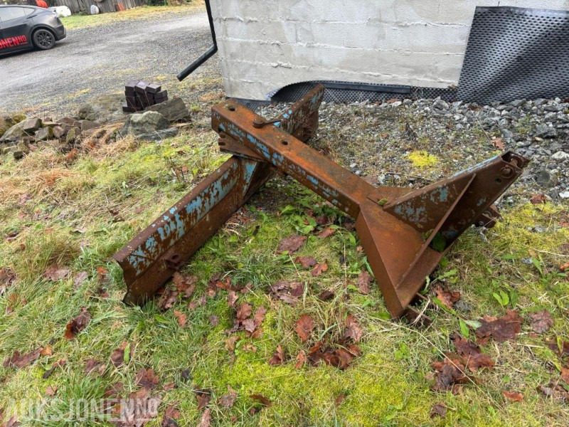 1900 BAKMONTERT SKJÆR MED 3-PUNKTSFESTE - Põllutööseade: pilt 2 1900 BAKMONTERT SKJÆR MED 3-PUNKTSFESTE - Põllutööseade: pilt 2