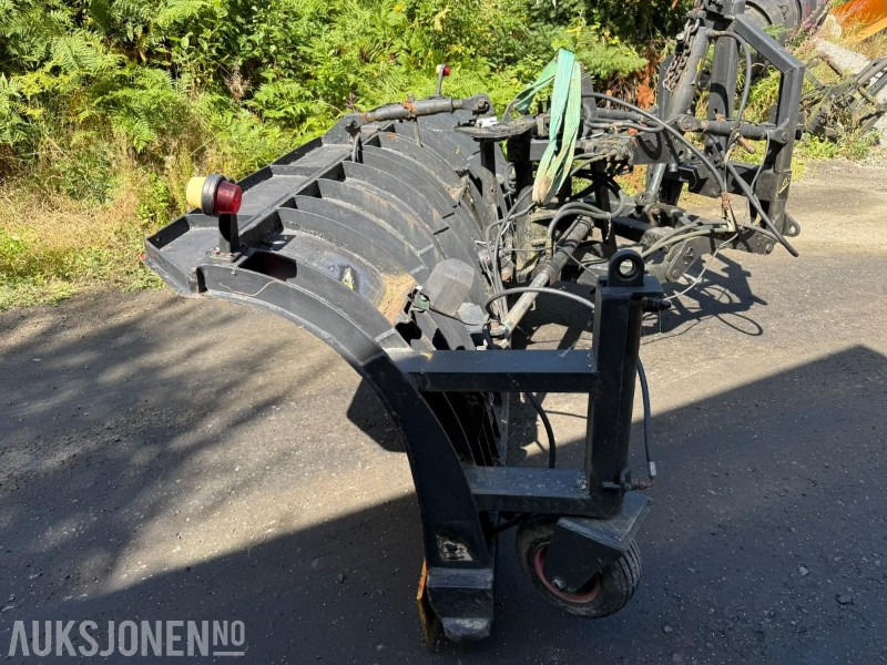 1996 Tellefsdal K3300S Kommunalblad m/ paralellogram - Põllutööseade: pilt 4 1996 Tellefsdal K3300S Kommunalblad m/ paralellogram - Põllutööseade: pilt 4