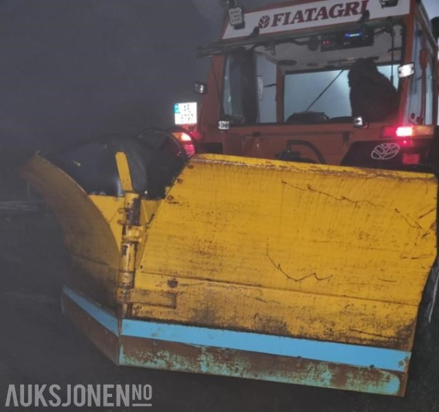 1997 Holms 5317 V plog med Trima feste - Põllutööseade: pilt 3 1997 Holms 5317 V plog med Trima feste - Põllutööseade: pilt 3