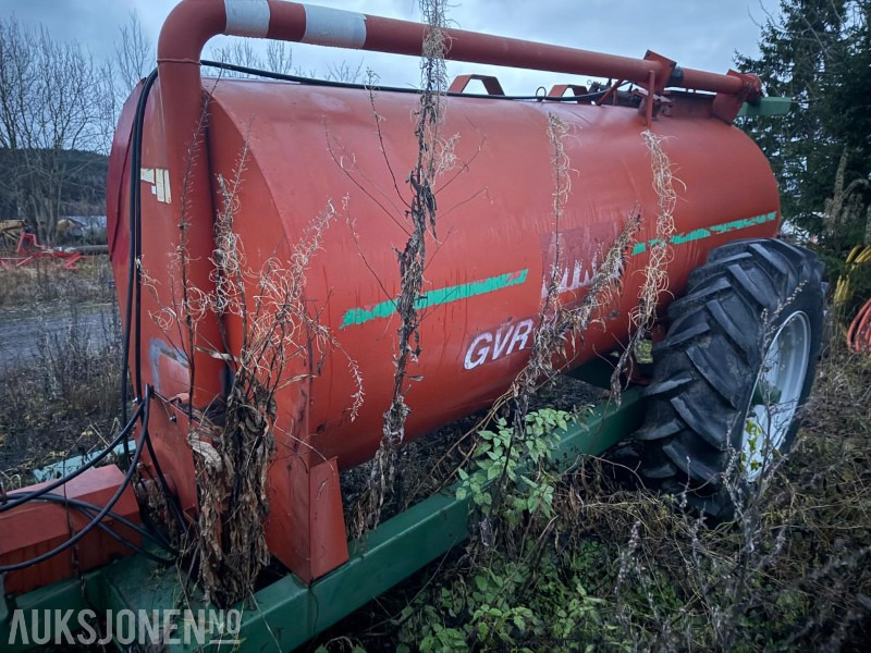 1998 Orkel Gjødselvogn 6m3 - Põllutööseade: pilt 1 1998 Orkel Gjødselvogn 6m3 - Põllutööseade: pilt 1