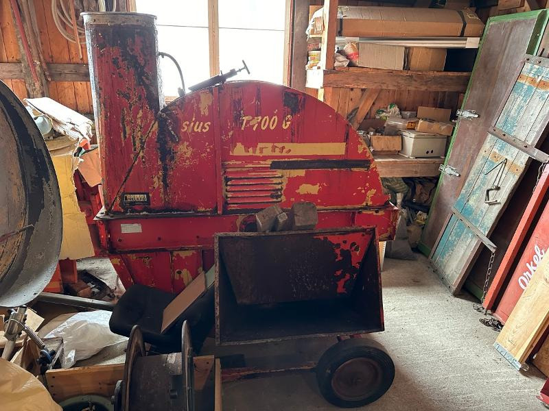 2000 Sius T700G Gressblåser - Põllutööseade: pilt 1 2000 Sius T700G Gressblåser - Põllutööseade: pilt 1