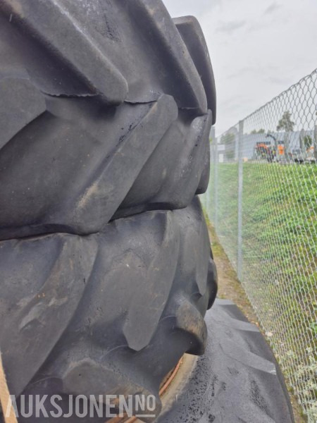 2000 Tvillinghjul sett X - Põllutööseade: pilt 4 2000 Tvillinghjul sett X - Põllutööseade: pilt 4