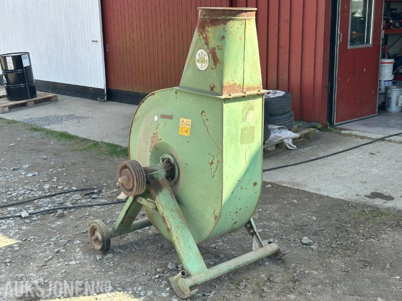 2001 Neuero AG 30 Kornblåser / Vifte - Põllutööseade: pilt 3 2001 Neuero AG 30 Kornblåser / Vifte - Põllutööseade: pilt 3