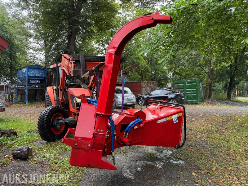 2010 Farmi CH180 flisekutter til traktor, lite brukt! - Põllutööseade: pilt 2 2010 Farmi CH180 flisekutter til traktor, lite brukt! - Põllutööseade: pilt 2