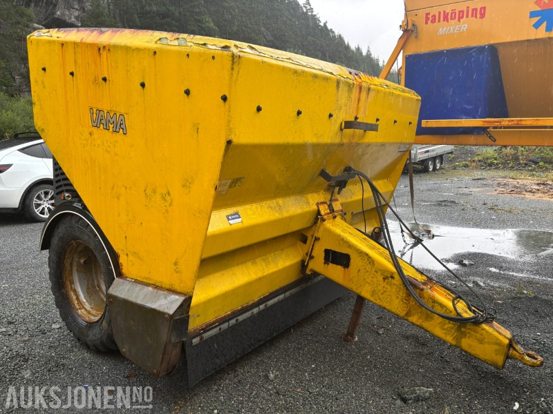 2013 Vama TH 5500 Etterhengende Spreder Traktor - Põllutööseade: pilt 2 2013 Vama TH 5500 Etterhengende Spreder Traktor - Põllutööseade: pilt 2
