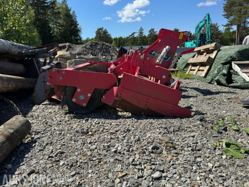 2018 Kverneland NG-M 101 kraftfres/rotorharv - Põllutööseade: pilt 4 2018 Kverneland NG-M 101 kraftfres/rotorharv - Põllutööseade: pilt 4