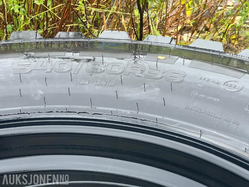 Hakkapelitta tri 540/80R38 og 440/80R28 - Põllutööseade: pilt 5 Hakkapelitta tri 540/80R38 og 440/80R28 - Põllutööseade: pilt 5