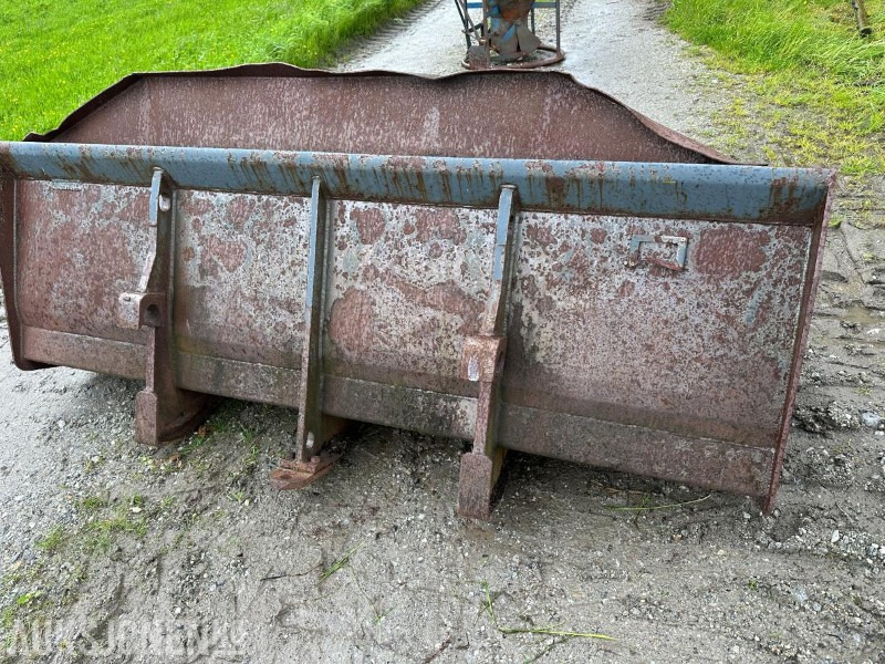 SKUFFE TIL MERLO LASTER - Laaduri kopp: pilt 2 SKUFFE TIL MERLO LASTER - Laaduri kopp: pilt 2