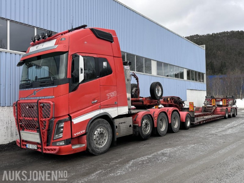 2015 Volvo FH 16 750 - 8x4 + 1 - Tridem pusher - Tungtrekker med 2015 Vang ATHLS 111+1 brønnhenger - Sadulveok: pilt 1 2015 Volvo FH 16 750 - 8x4 + 1 - Tridem pusher - Tungtrekker med 2015 Vang ATHLS 111+1 brønnhenger - Sadulveok: pilt 1