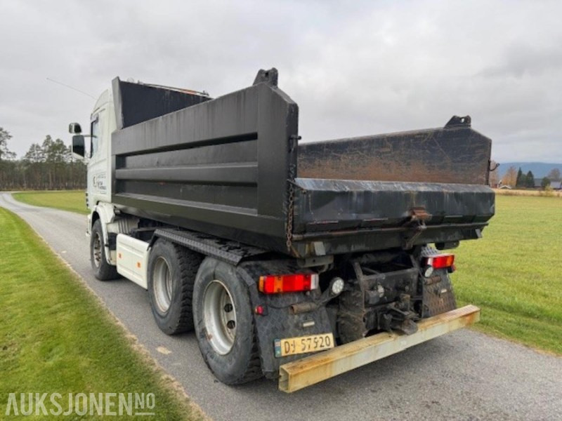 Scania 144G Tippbil – Perfekt for masse- og entreprenørkjøring - Kallurauto: pilt 2 Scania 144G Tippbil – Perfekt for masse- og entreprenørkjøring - Kallurauto: pilt 2