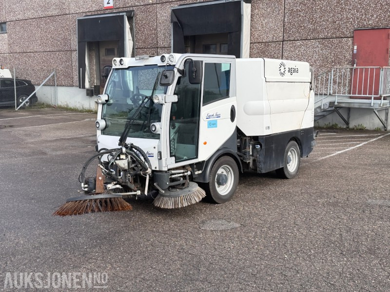 2017 Bucher CityCat 2020XL Feiemaskin / Euro 6 - Tööstusmasin: pilt 1 2017 Bucher CityCat 2020XL Feiemaskin / Euro 6 - Tööstusmasin: pilt 1