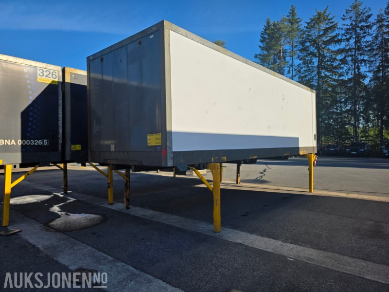 2019 Vekselflak 782 KLASSE C NS-EN 284 - tilrettelagt for jernbanetransport - Veoauto: pilt 1 2019 Vekselflak 782 KLASSE C NS-EN 284 - tilrettelagt for jernbanetransport - Veoauto: pilt 1