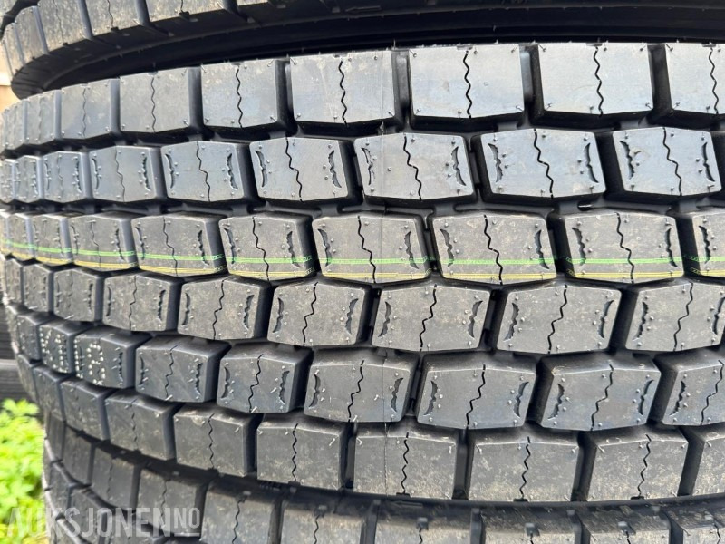 2025 Sonix lastebildekk / M+S / 295/80R22.5 - Veoauto: pilt 5 2025 Sonix lastebildekk / M+S / 295/80R22.5 - Veoauto: pilt 5
