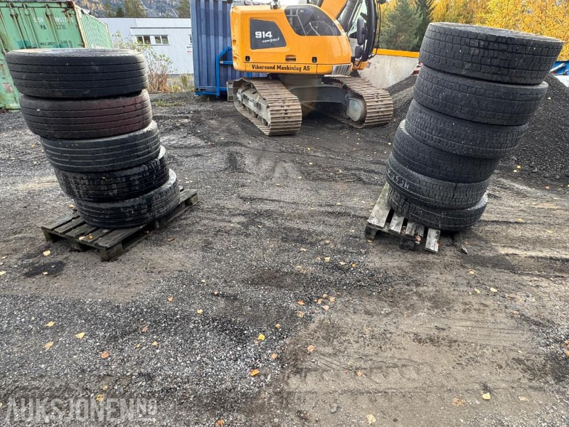 Diverse dekk / 11 stk - Veoauto: pilt 1 Diverse dekk / 11 stk - Veoauto: pilt 1