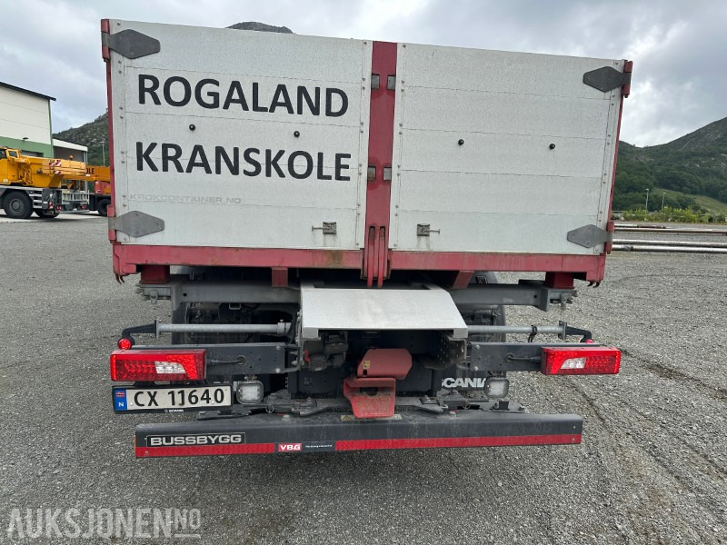 Scania R560 2022 – Kjøreskolebil m/ plan og containerpåbygg - Veoauto: pilt 2 Scania R560 2022 – Kjøreskolebil m/ plan og containerpåbygg - Veoauto: pilt 2