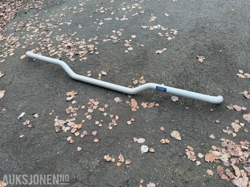 Trux H1 aluminiumsbøyle /brøytebøyle - Veoauto: pilt 1 Trux H1 aluminiumsbøyle /brøytebøyle - Veoauto: pilt 1