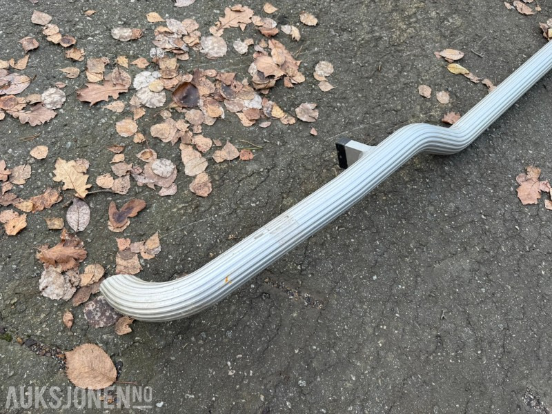 Trux H1 aluminiumsbøyle /brøytebøyle - Veoauto: pilt 3 Trux H1 aluminiumsbøyle /brøytebøyle - Veoauto: pilt 3