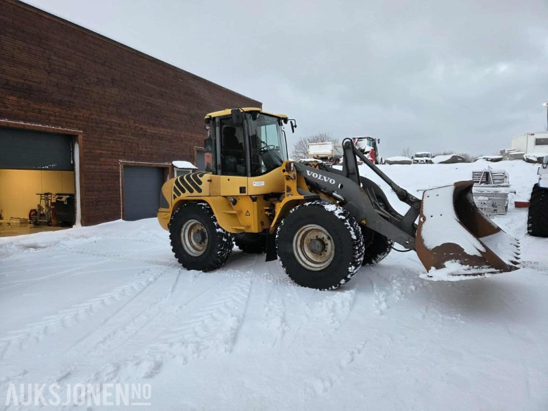Volvo L45B Hjullaster - Rataslaadur: pilt 3 Volvo L45B Hjullaster - Rataslaadur: pilt 3