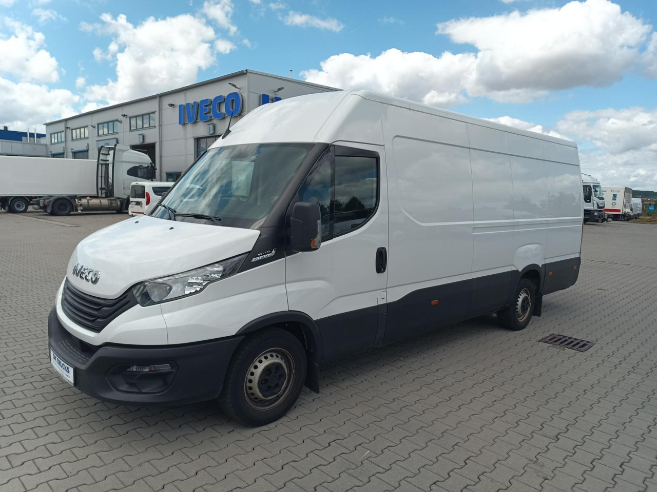 IVECO Daily 35S16A8V - Kaubik: pilt 1 IVECO Daily 35S16A8V - Kaubik: pilt 1