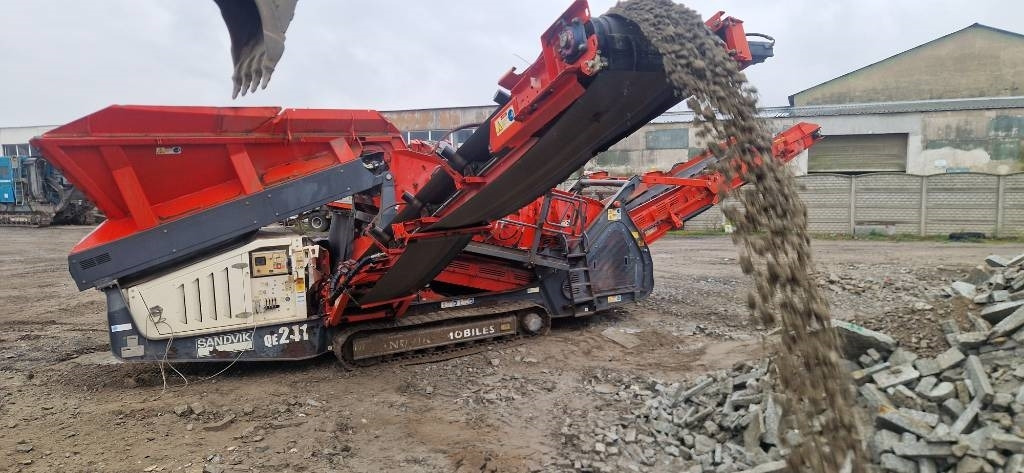 Sandvik QE 241 - Sõeluja: pilt 1 Sandvik QE 241 - Sõeluja: pilt 1