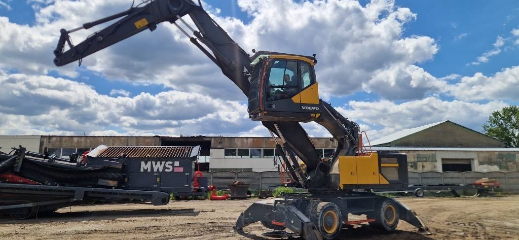 Volvo EW 240 E MH - Jäätme-/ Tööstuslik käitleja: pilt 1 Volvo EW 240 E MH - Jäätme-/ Tööstuslik käitleja: pilt 1