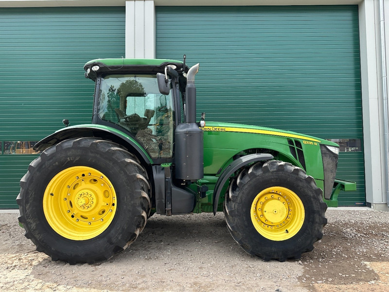 John Deere 8335R AutoPower - Traktor: pilt 4 John Deere 8335R AutoPower - Traktor: pilt 4