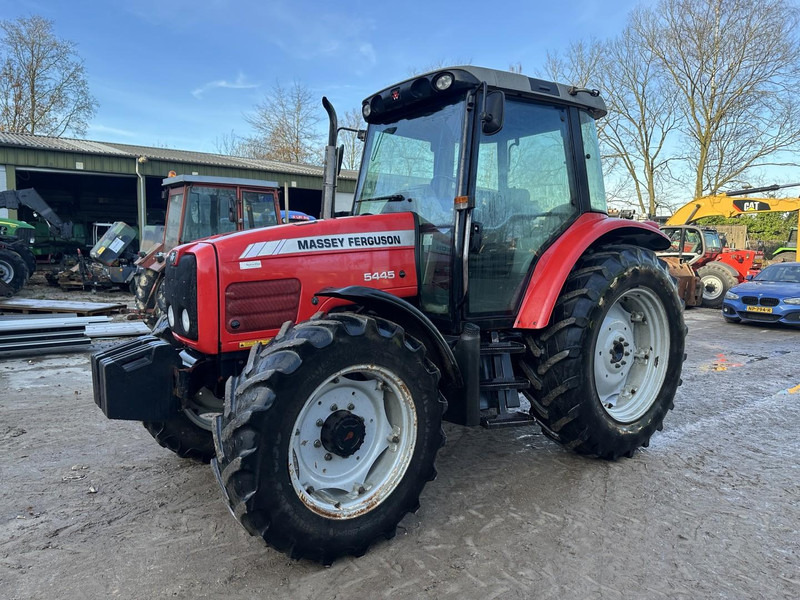 Massey Ferguson 5445 - Traktor: pilt 1 Massey Ferguson 5445 - Traktor: pilt 1