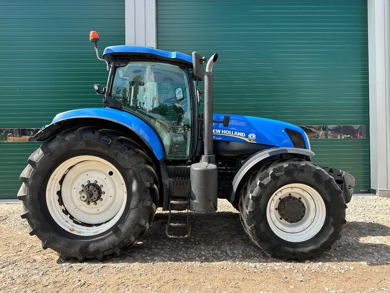 New Holland T7.235 Power Command - Traktor: pilt 4 New Holland T7.235 Power Command - Traktor: pilt 4
