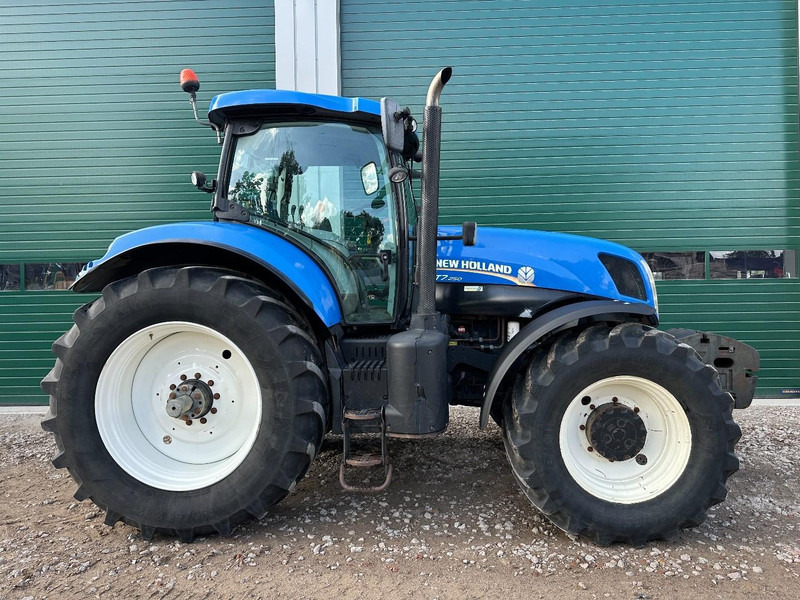 New Holland T7.250 Power Command - Traktor: pilt 4 New Holland T7.250 Power Command - Traktor: pilt 4
