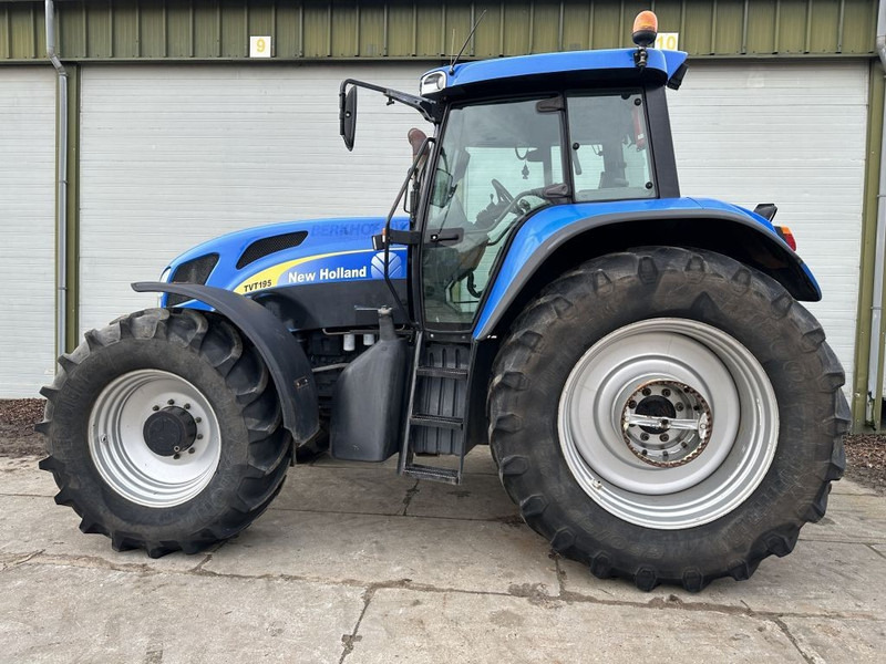 New Holland TVT 195 Dutch registration - Traktor: pilt 2 New Holland TVT 195 Dutch registration - Traktor: pilt 2