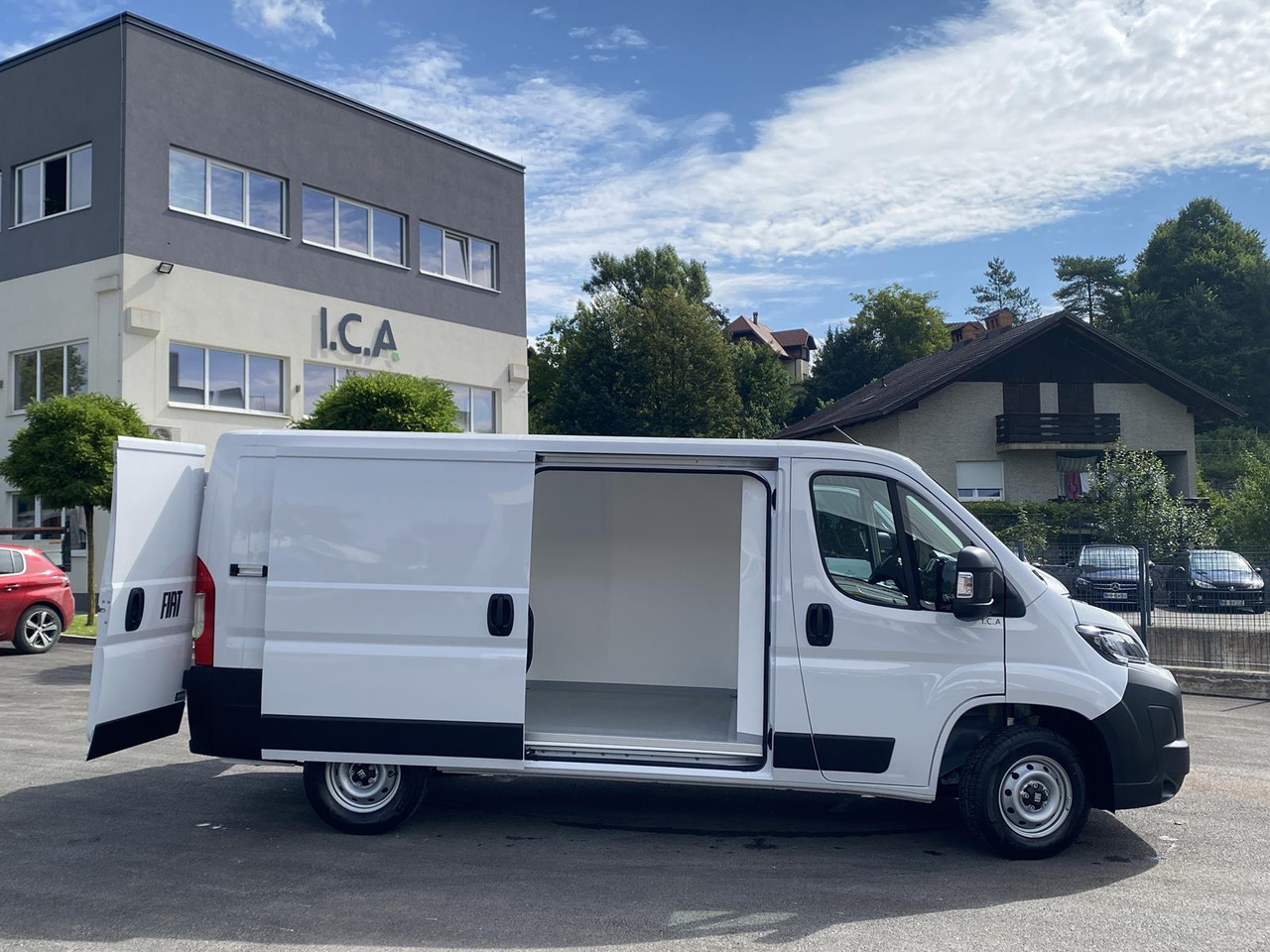 FIAT DUCATO L2H1 140PS | ISOLIERUNG OHNE KÜHLAGGREGAT - Tarbesõiduk külmik: pilt 2 FIAT DUCATO L2H1 140PS | ISOLIERUNG OHNE KÜHLAGGREGAT - Tarbesõiduk külmik: pilt 2