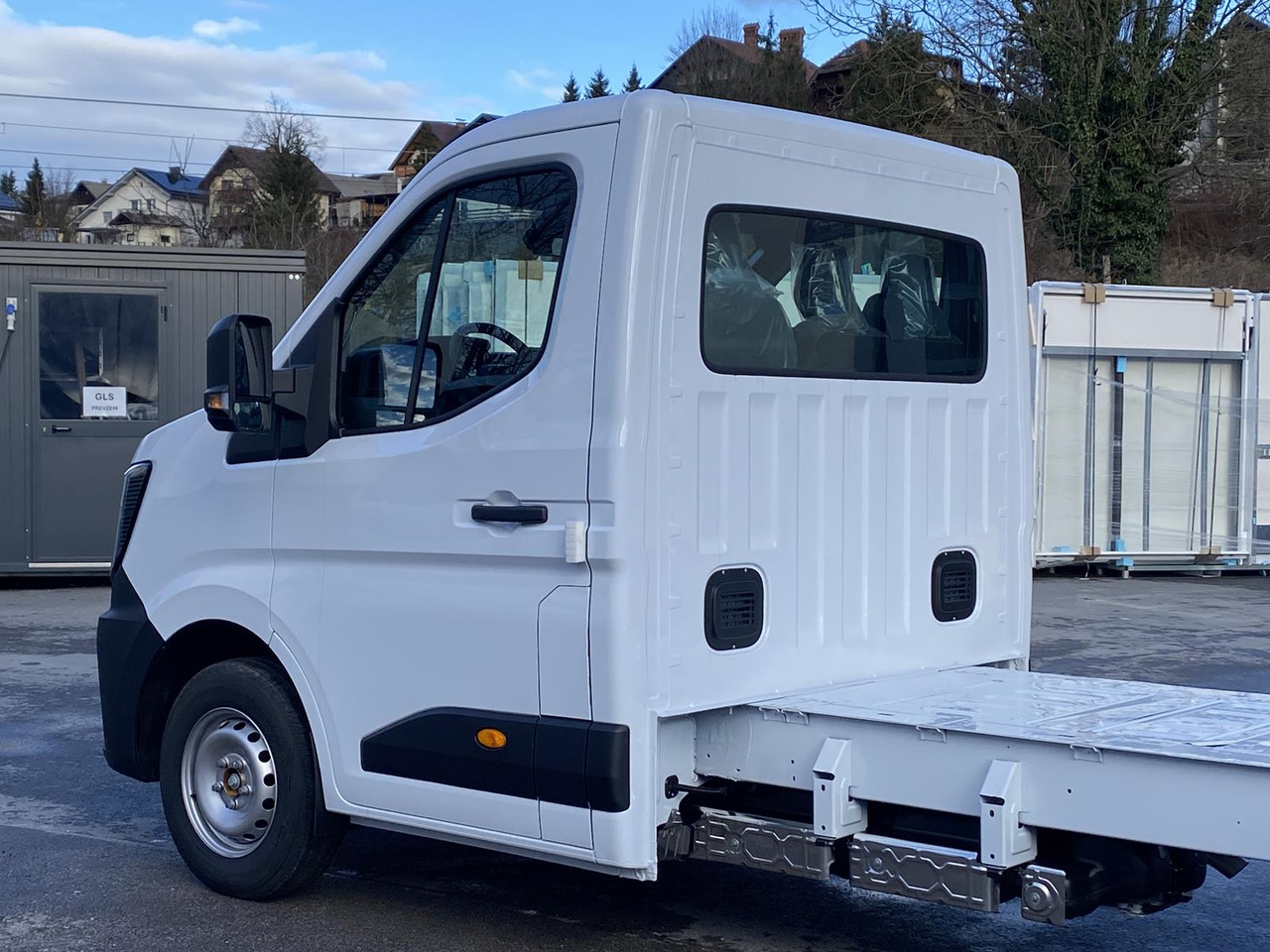 RENAULT NEW MASTER L3 170PS 1+2 PRITSCHE PLANE 4300MM - Tent tarbesõiduk: pilt 3 RENAULT NEW MASTER L3 170PS 1+2 PRITSCHE PLANE 4300MM - Tent tarbesõiduk: pilt 3