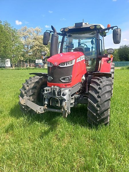 Massey Ferguson MF 6714 S Dyna-VT - Traktor: pilt 2 Massey Ferguson MF 6714 S Dyna-VT - Traktor: pilt 2