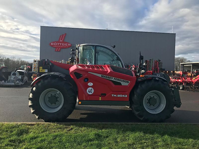 Massey Ferguson MF TH 8043 Exclusive - Teleskooplaadur: pilt 5 Massey Ferguson MF TH 8043 Exclusive - Teleskooplaadur: pilt 5