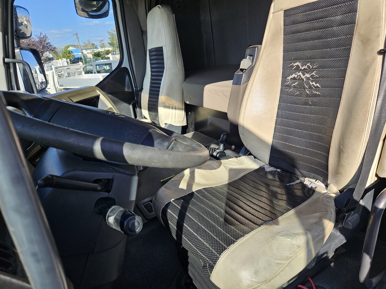 Renault p460 dxi - Sadulveok: pilt 3 Renault p460 dxi - Sadulveok: pilt 3