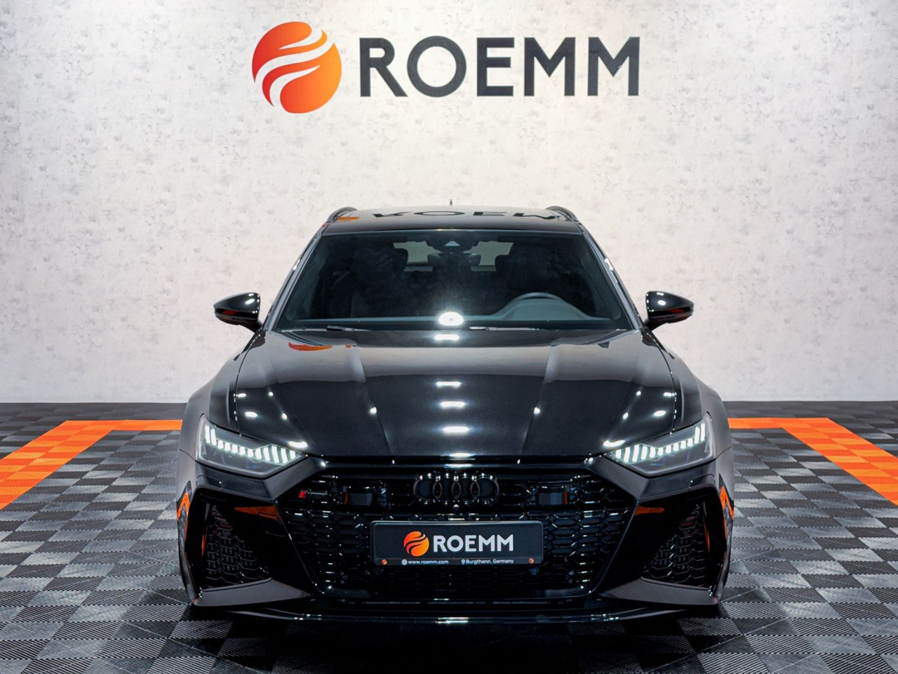 Audi RS6 Avant 4.0 TFSI quattro*Dynamik*360°*PANO*LED - Universaal: pilt 1 Audi RS6 Avant 4.0 TFSI quattro*Dynamik*360°*PANO*LED - Universaal: pilt 1